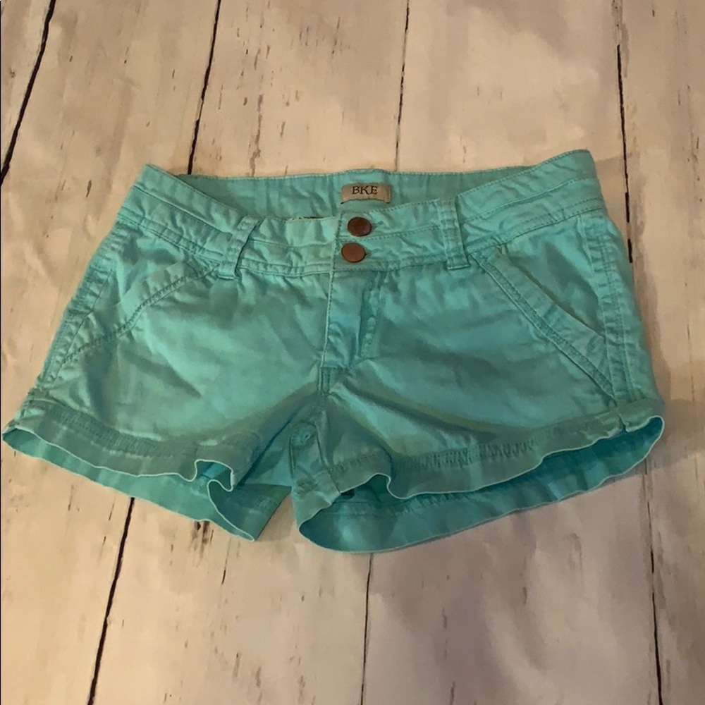 BKE size 24 shorts